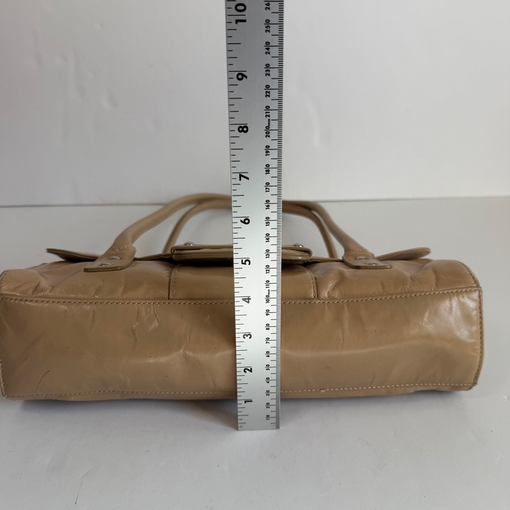 Neutral Leather Shoulder Bag Y2K Tan East West Baguette Studded - Picture 4 of 9